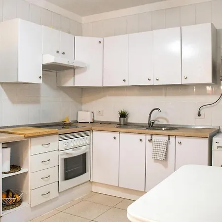 Ferienhaus Lovely In Arona With Kitchen *